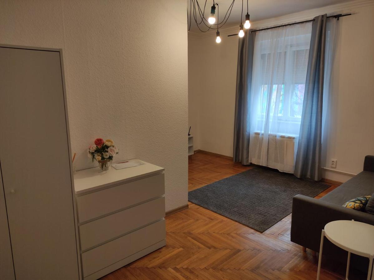 Bristol Apartments 2 包姚 外观 照片